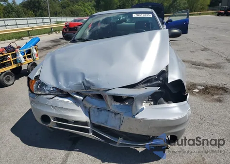 2004 Pontiac Grand Am Se z USA, uszkodzony, nr VIN 1G2NE52F14C101191